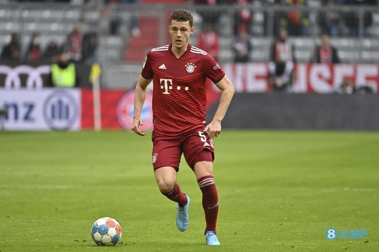 罗马诺:切尔西中卫引援目标包括帕瓦尔、福法纳和什克