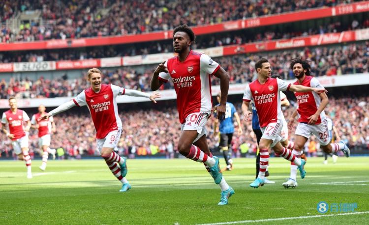 罗马诺:亚特兰大积极推动引进塔瓦雷斯,布莱顿也对球员感兴趣