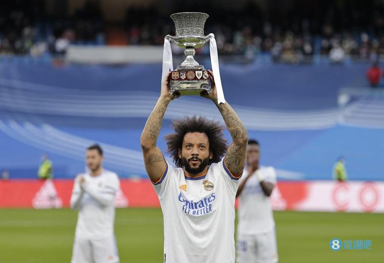 法媒:马塞洛被推荐给了里昂,但因经济原因遭到了拒绝