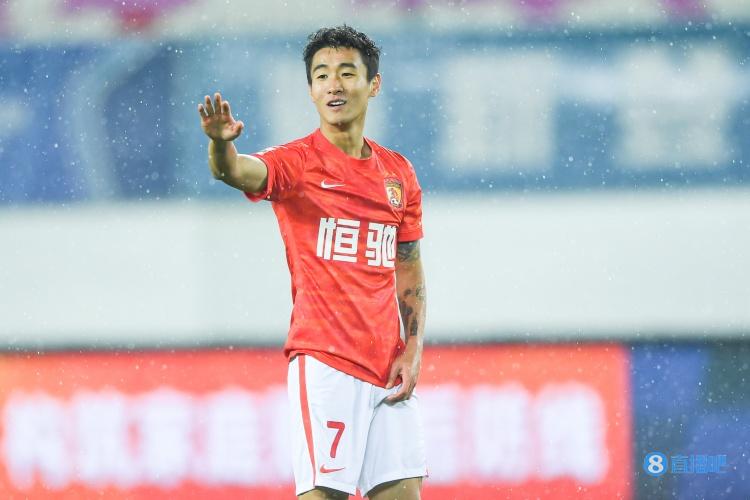 媒体人:引援调节费正逐步退还到账户,广州队有望换一种活法