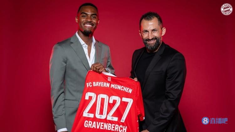 德媒:格拉文贝赫得到队友高度评价,萨利承诺会给大量出场机会