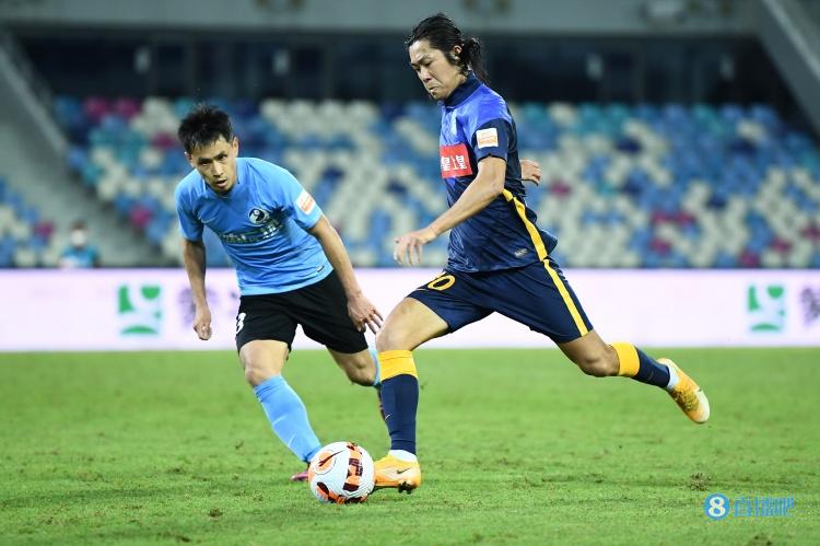 体坛:国企联合体有望8月全面接手广州城 换帅决定一个月前已敲定