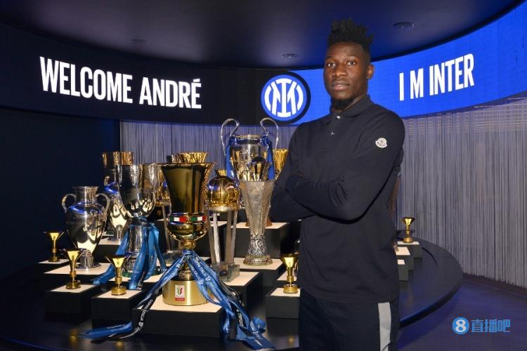 奥纳纳:与齐耶赫谈了他可能加盟米兰一事,如果成真我会很开心