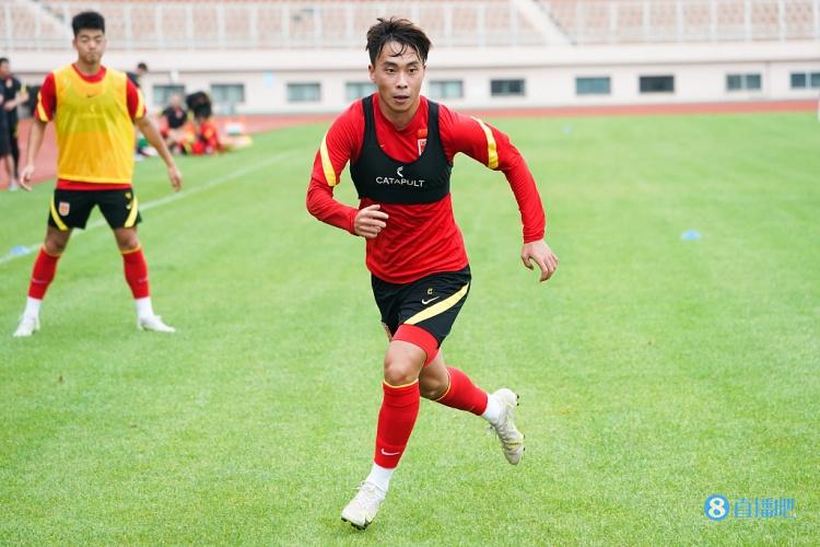 苏士豪:我要尽快跟上国家队的节奏,争取在东亚杯上展示实力