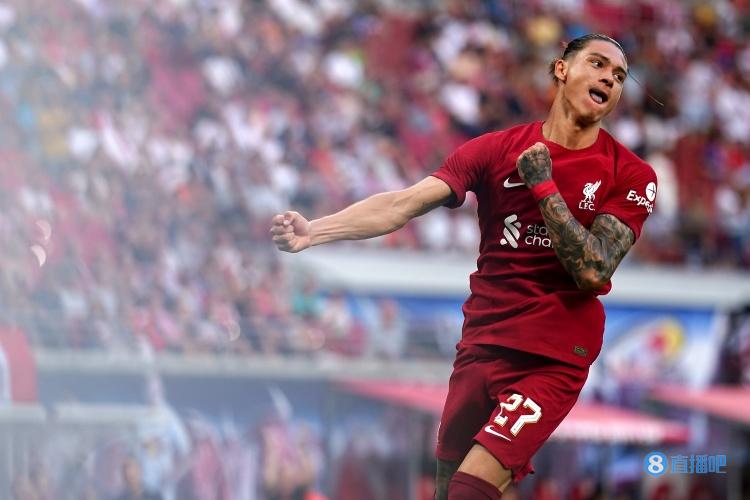 坎贝尔:努涅斯仍需适应利物浦,赛季首战对他来说至关重要