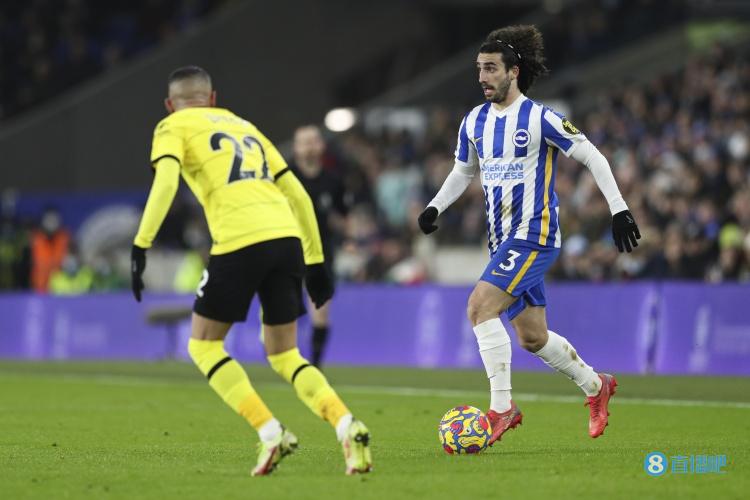 邮报:曼城将提高对库库雷利亚的报价,但也有其他备选目标