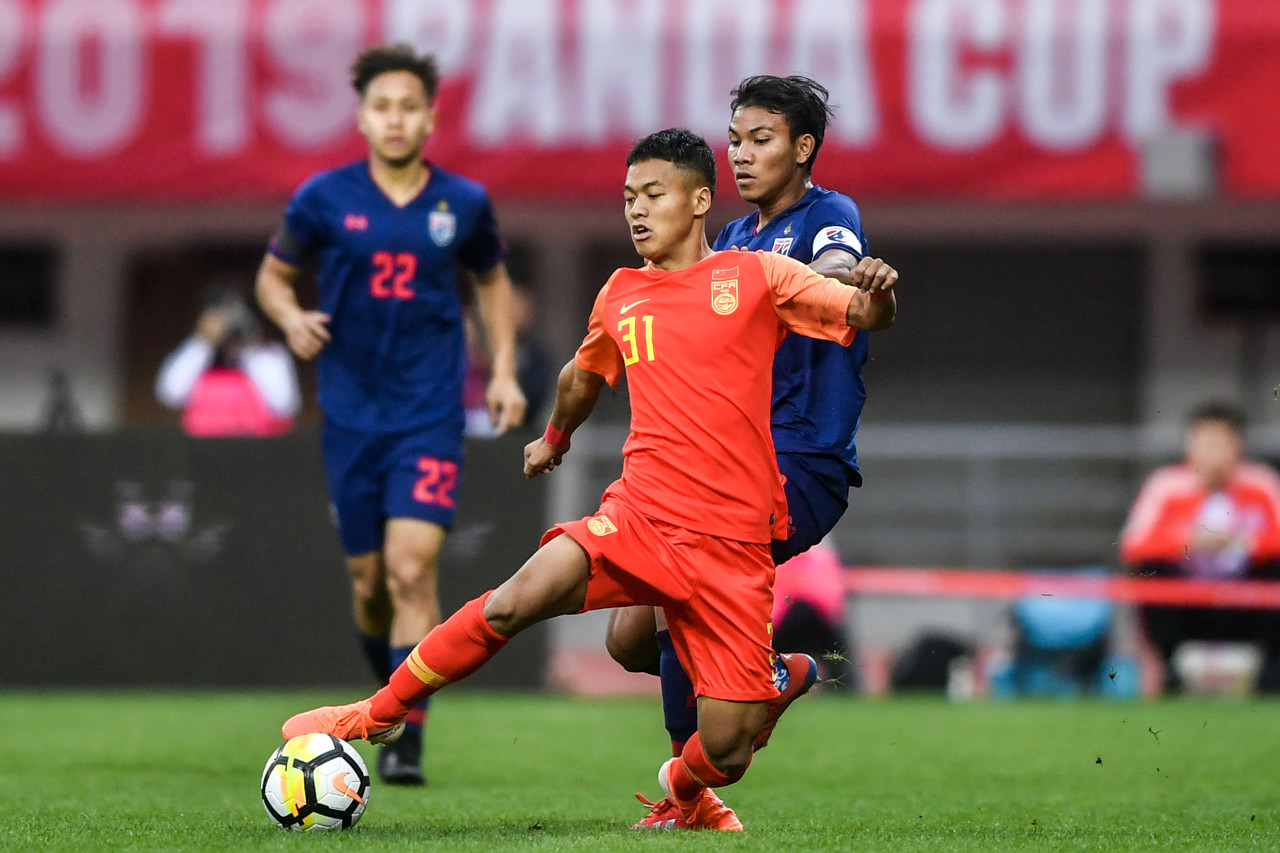 沪媒：跟随U21国足留洋，申花两新星本季或无缘出战一线队比赛