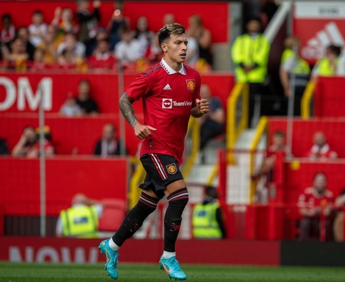 梦剧场首秀！利桑德罗晒照：努力工作做好准备 感谢大家热烈欢迎