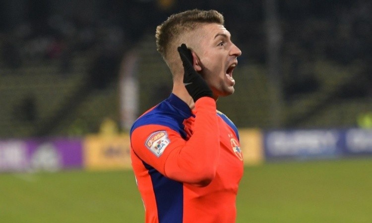 外媒:塔纳塞签约后因西亚队更高薪水拒加盟,海港向FIFA申诉