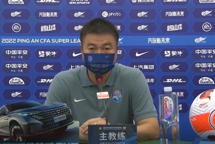 于根伟：我们再次输掉一个有争议的越位球 梅里达表现非常好