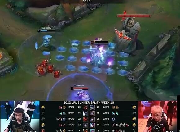 姿态看小虎连续对线单杀:小虎的表情好自信啊 单杀狐狸两次