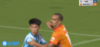 这么快!开场两分钟福布斯门前建功,广州城0-1武汉长江!