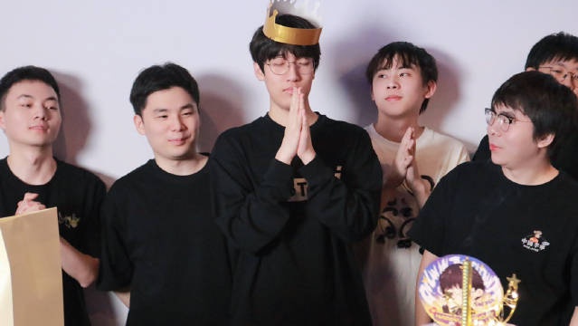 LNG发布Tarzan生日录VLOG：去做峡谷中无所畏惧的“挑战者”