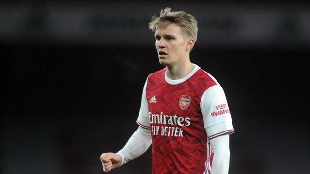 大发体育-英超没有冷门,曼联两连败换来两名球员,大发助力你的致富之路!