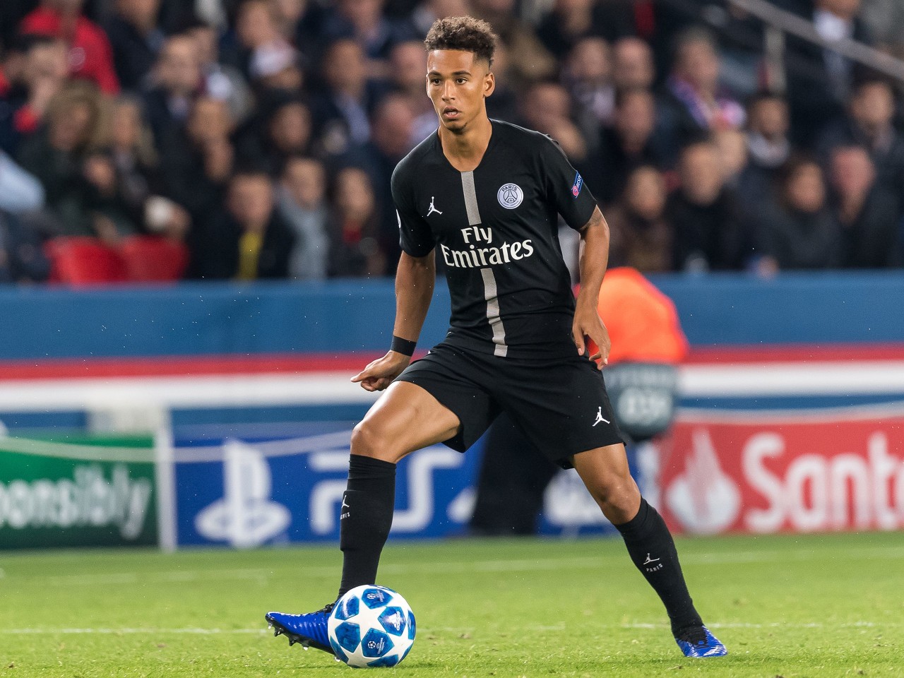 记者:科雷尔完成体检即将加盟西汉姆,转会费1200万欧+浮动