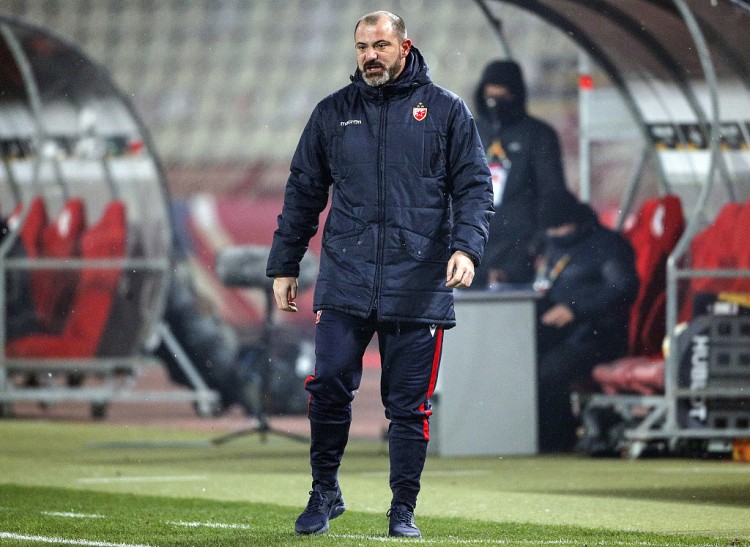 未晋级欧冠!官方:贝尔格莱德红星主帅斯坦科维奇辞职