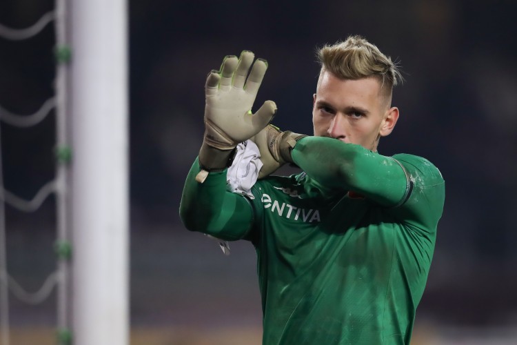 克雷莫纳主帅谈拉杜:不能因为一次失误摧毁一名球员,对他有信心