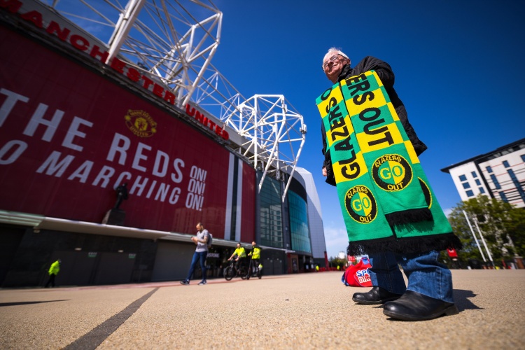 名嘴：曼联陷入真正的麻烦中，格雷泽家族从未投入自己的资金