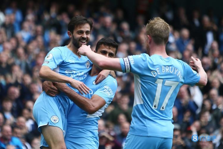 镜报独家:曼城嘲笑巴萨6千万镑估价,不会轻易放走B席