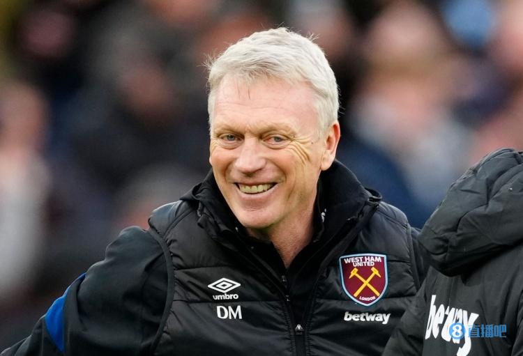 莫耶斯：上赛季欧联杯近距离见识了帕奎塔，他是名极具才华的球员