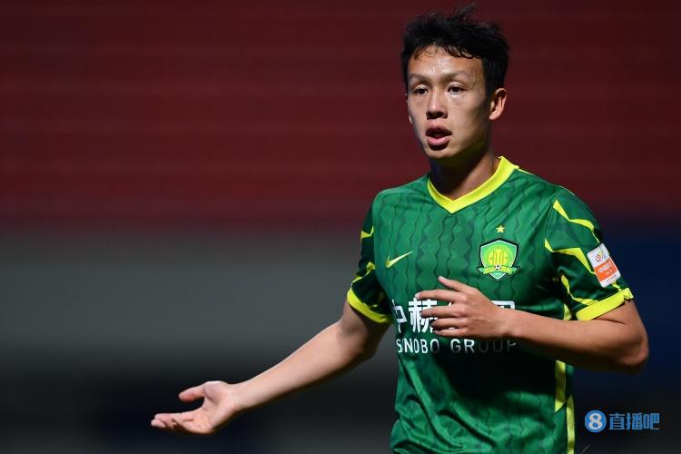 媒体人:北京国安状态回升与高天意有关,他是中超最好的后腰之一