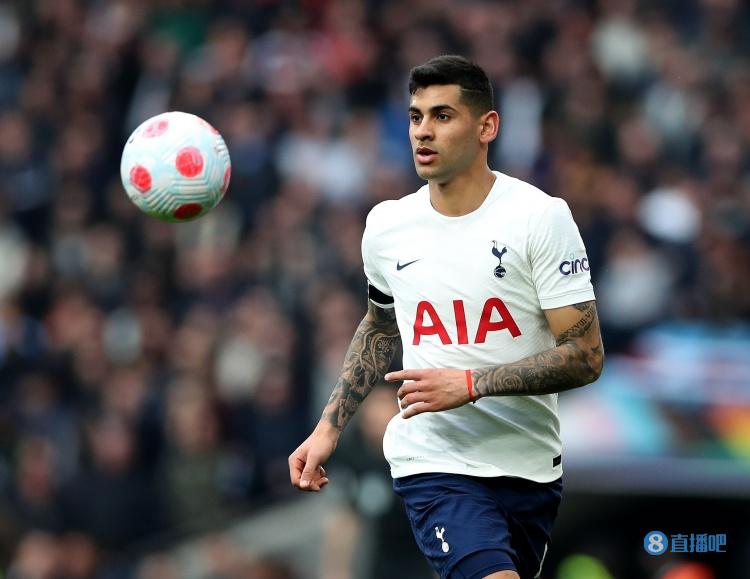 天空:足球比赛无相关规定,罗梅罗不会因拉拽头发行为被处罚