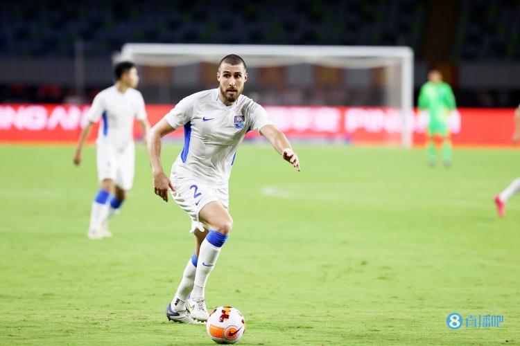 津媒：津门虎迎来一位试训队员 安杜哈尔因小腿伤病未参与合练