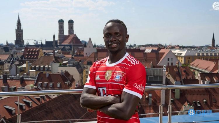 萨__!拜仁今夏引入马内等净支出仅3760万欧,卖人收益近1亿欧