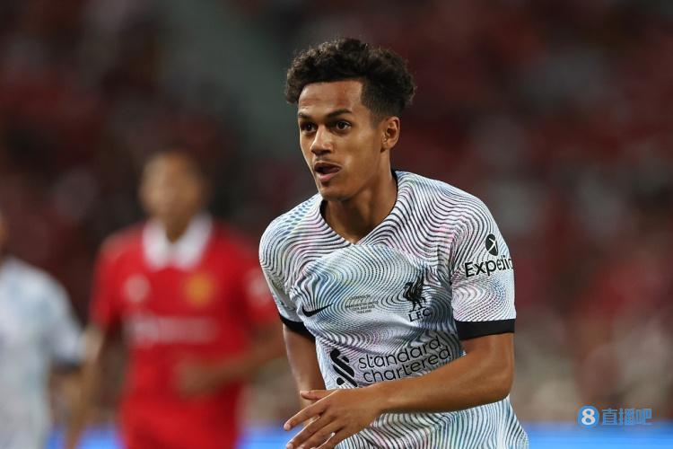 法比奥-卡瓦略:听说安菲尔德的欧冠之夜格外特别,我等不及了