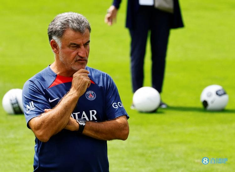 加尔蒂:上赛季内马尔和梅西饱受质疑 要让球员们展现天赋