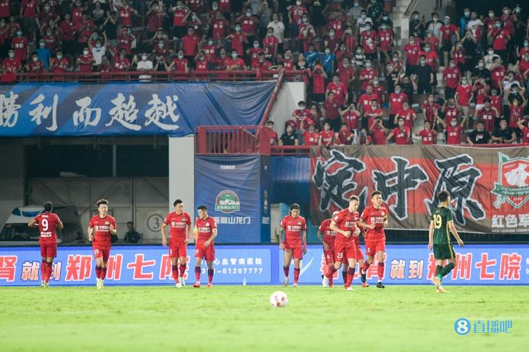 半场-多拉多8分钟闪击钟义浩破门 河南暂2-0领先国安