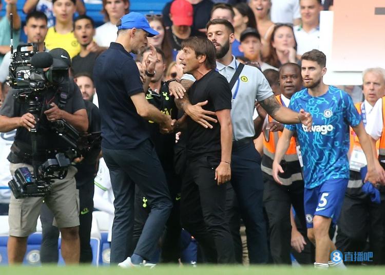 球迷热议图赫尔与孔蒂冲突:经典!这才是主帅间的对抗