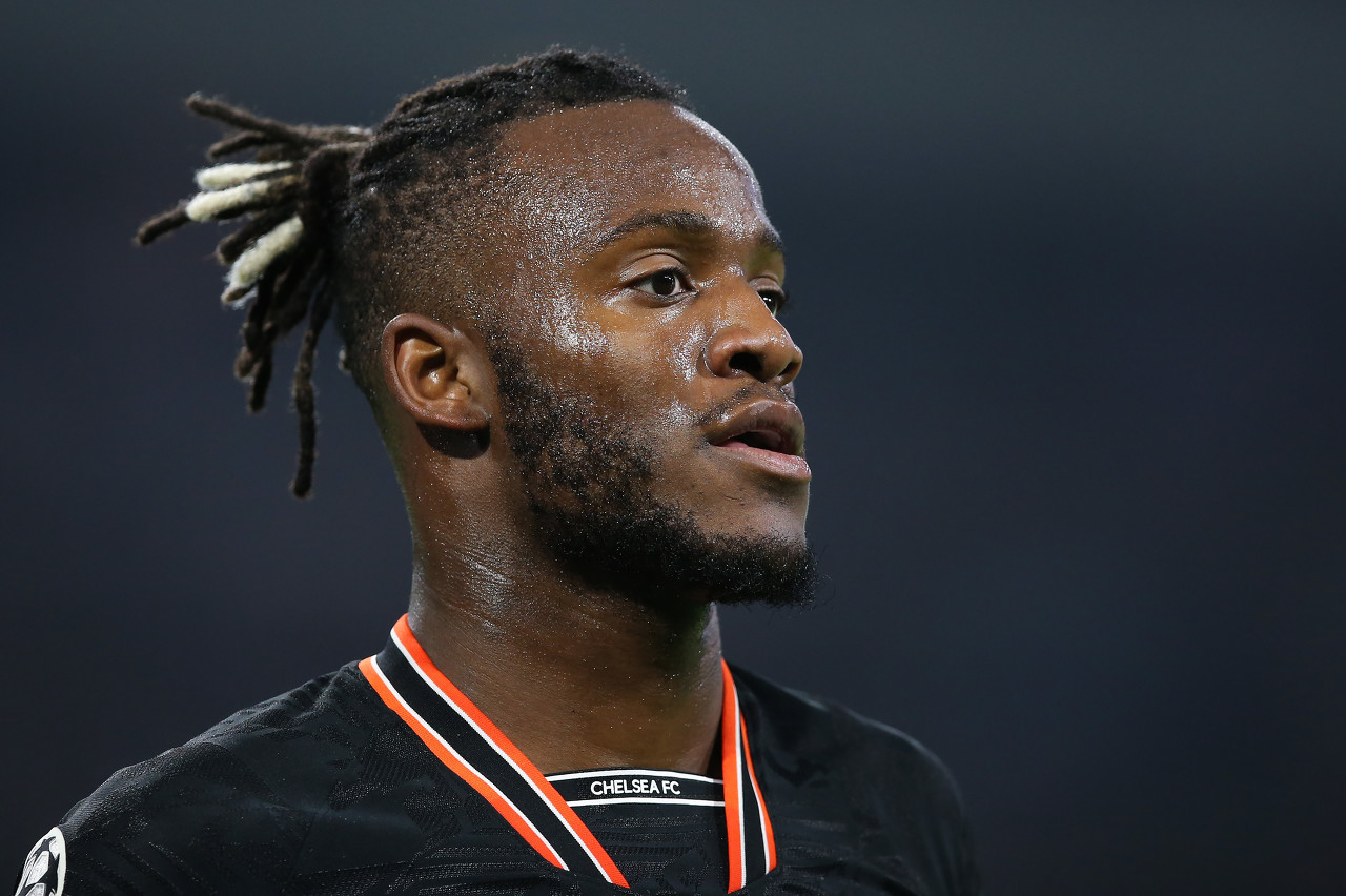 talkSPORT：巴舒亚伊对于加盟埃弗顿持开放态度