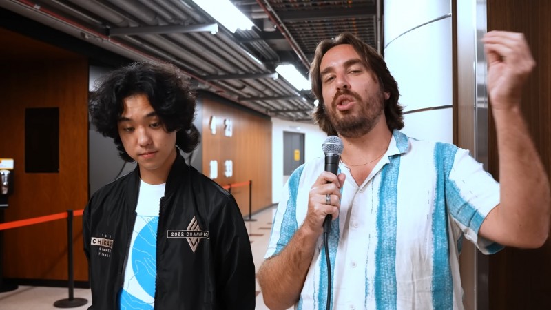 C9.Berserker:要打Gumayusi和Viper,祝自己好运