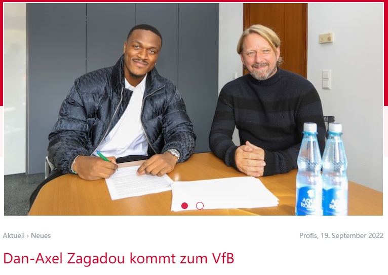 官方：斯图加特签下23岁前多特中卫扎加杜，合约至2026年