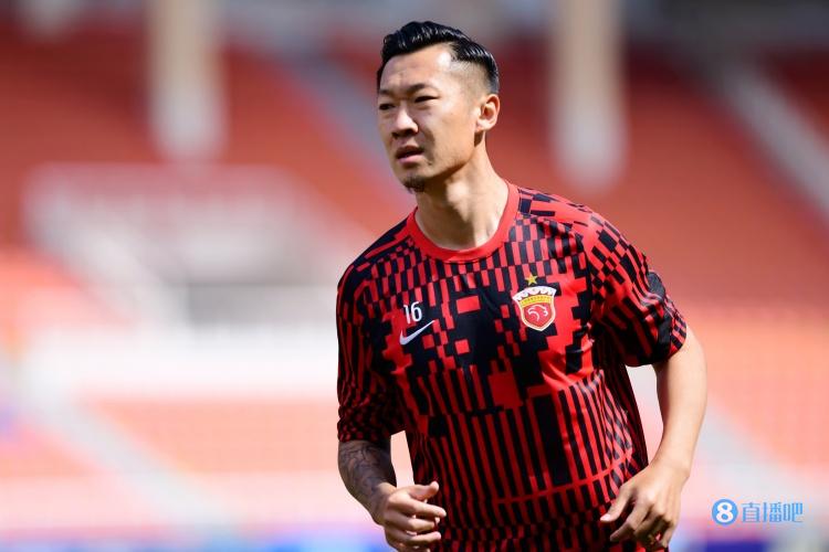 海港新闻官:此前因家事告假的徐新,目前已经正常“上班”