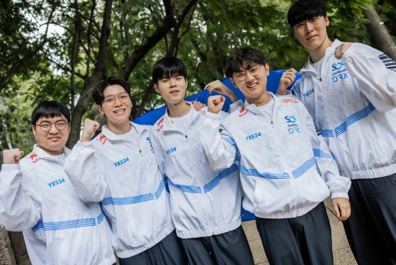 Zeka：会玩塞拉斯就都能打出我刚才的操作，很警惕TES