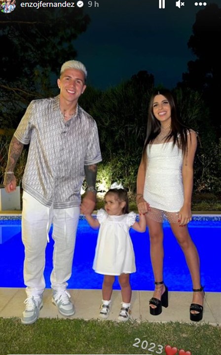 大发体育-心不在了?葡媒:恩佐私自回阿根廷庆祝跨年,本菲卡对此感到惊讶,大发助力你的致富之路!