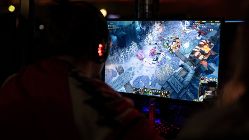 PTT热议LOL源代码失窃:偷了代码又怎么样,你敢照着抄吗?