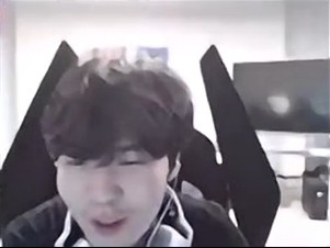 Rookie:到现在,我待的队伍很少输了比赛气氛不好的