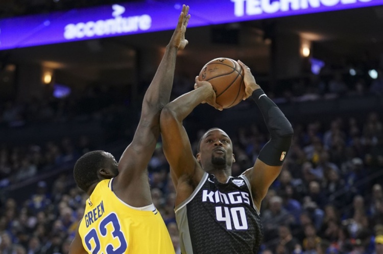 大发体育-巴恩斯结婚全队唯独没请追梦 杰弗森调侃:我都收到邀请了,大发助力你的致富之路!