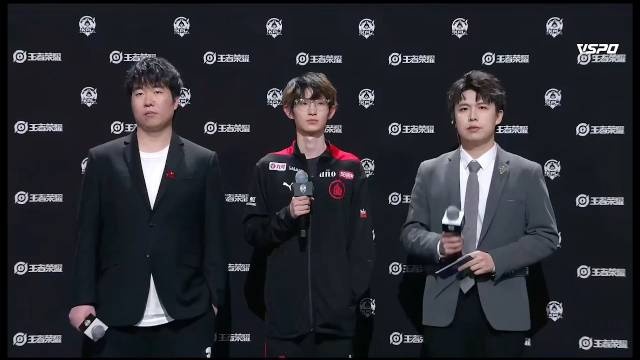 AG赛后采访 一诺：要自己够强，就没人不想跟你当队友