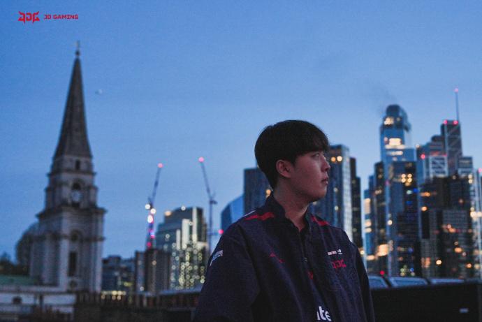 Kanavi:BLG再输一次也不要太伤心,再从败者组打上来吧