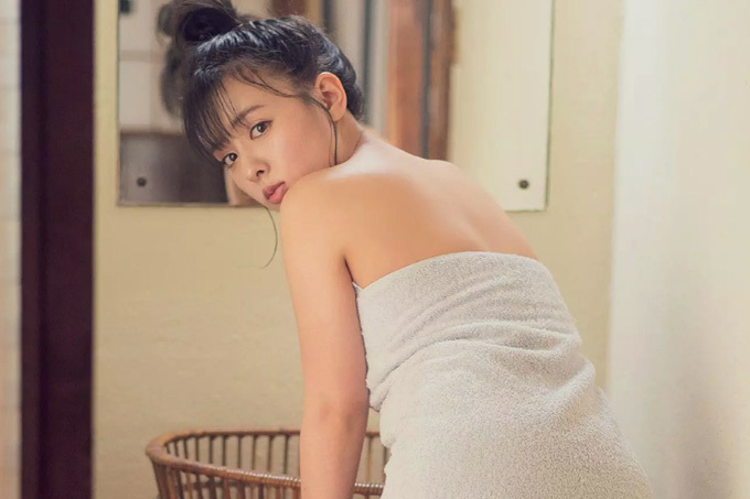 滿足肥宅幻想！山田菜々「同居妄想」寫真問世　第一人稱「近距離呼氣」讓人秒醉