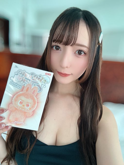 小花暖(小花のん)11月6日最新作品番号及封面,小花暖个人简介