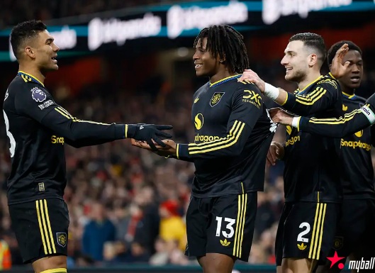 大发体育-世界波绝杀！曼联复兴迎希望？阿森纳再丢分恐被，大发助力你的致富之路！